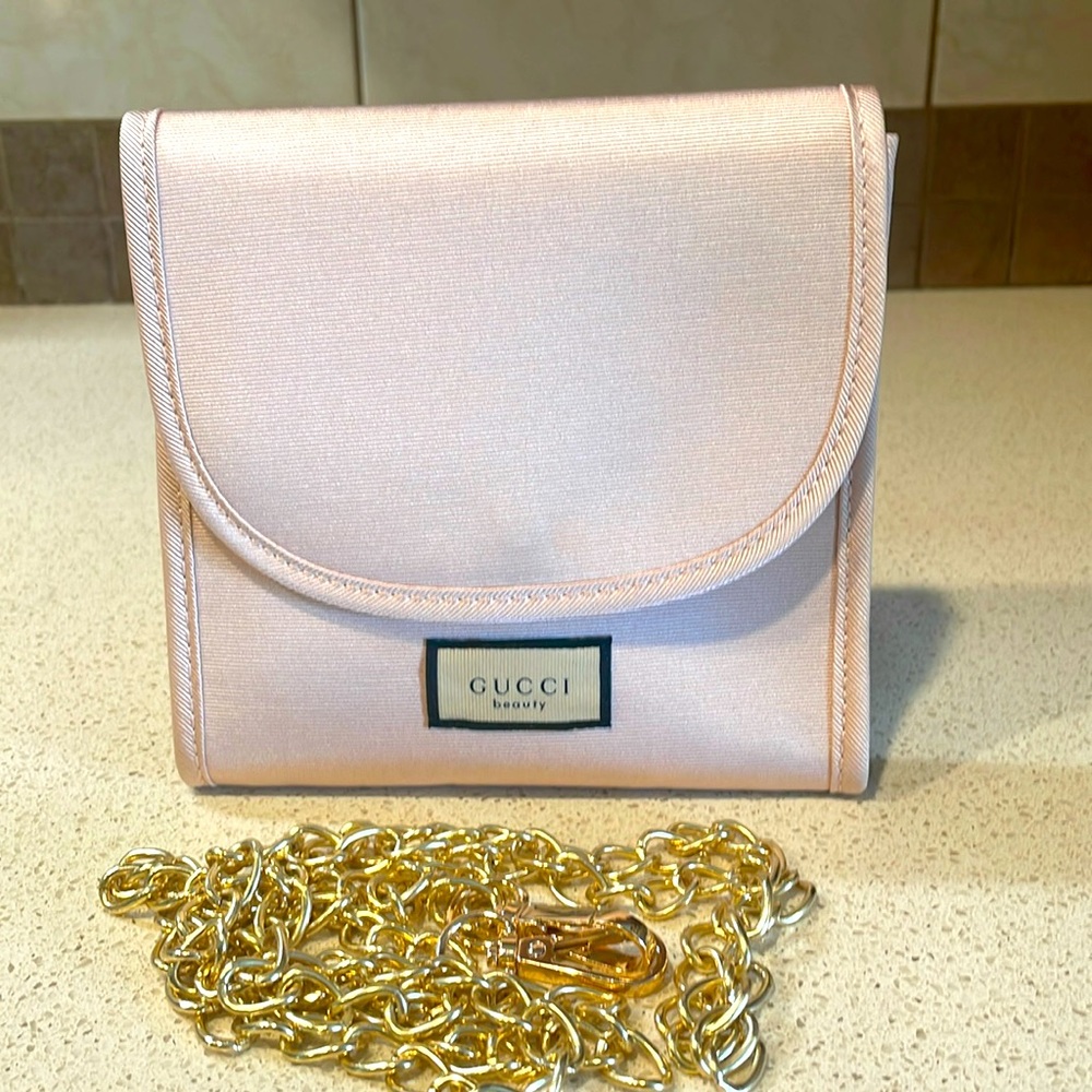 Gucci beauty pouch/wallet Crossbody NWOT